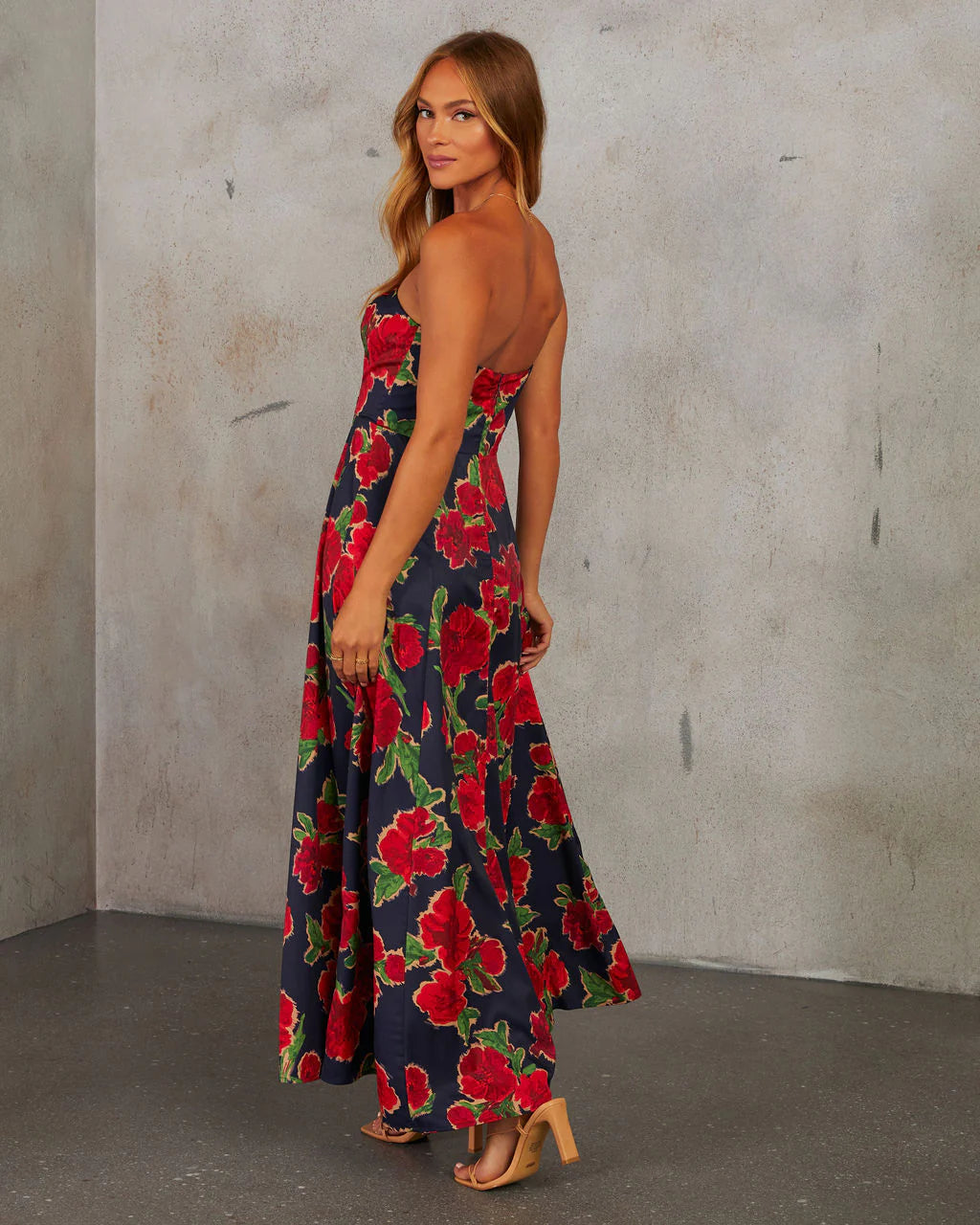 Getaway Garden Strapless Floral Print Midi Dress