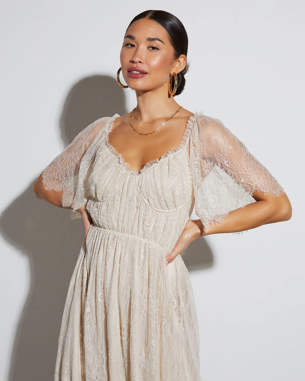 Iconic Entrance Lace Maxi Dress