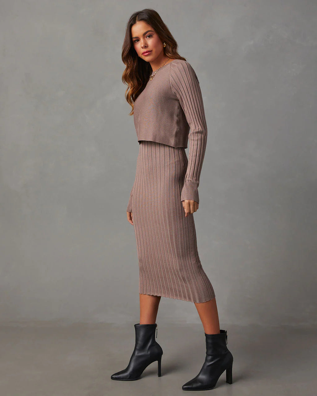 Full Of Surprises Ribbed Knit Midi Dress