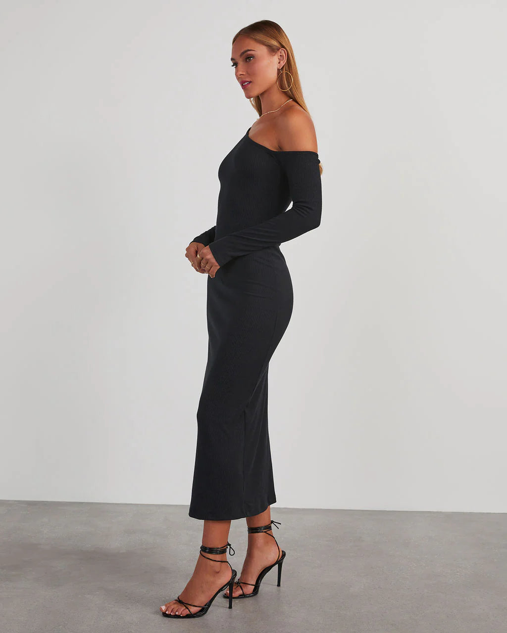 Regina Cutout One Shoulder Knit Midi Dress